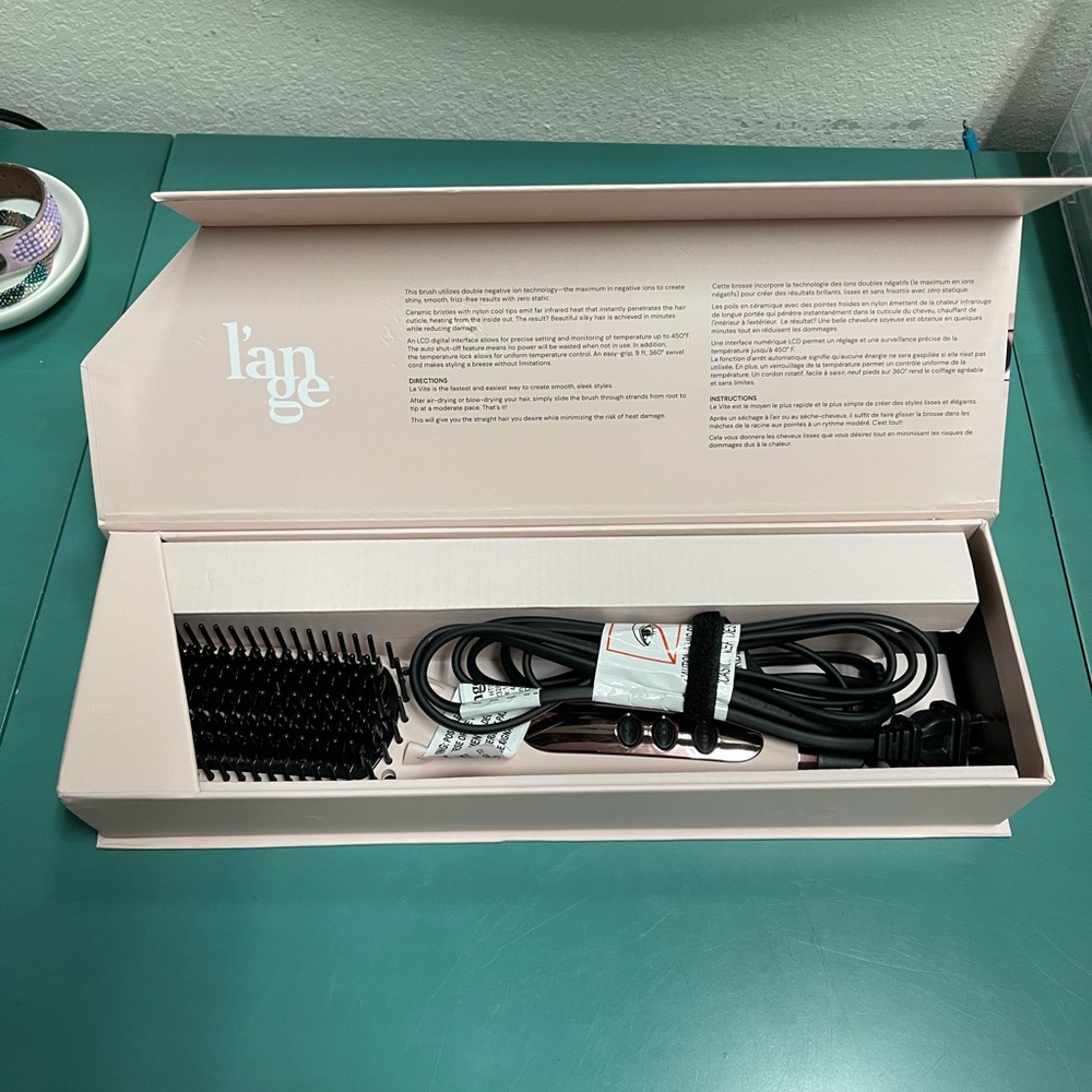 L’ange Hairbrush Straightener